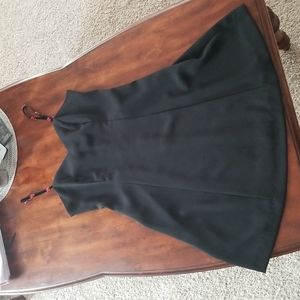 Vintage LBD 90s sweetheart neckline..petit Roses. little black dress